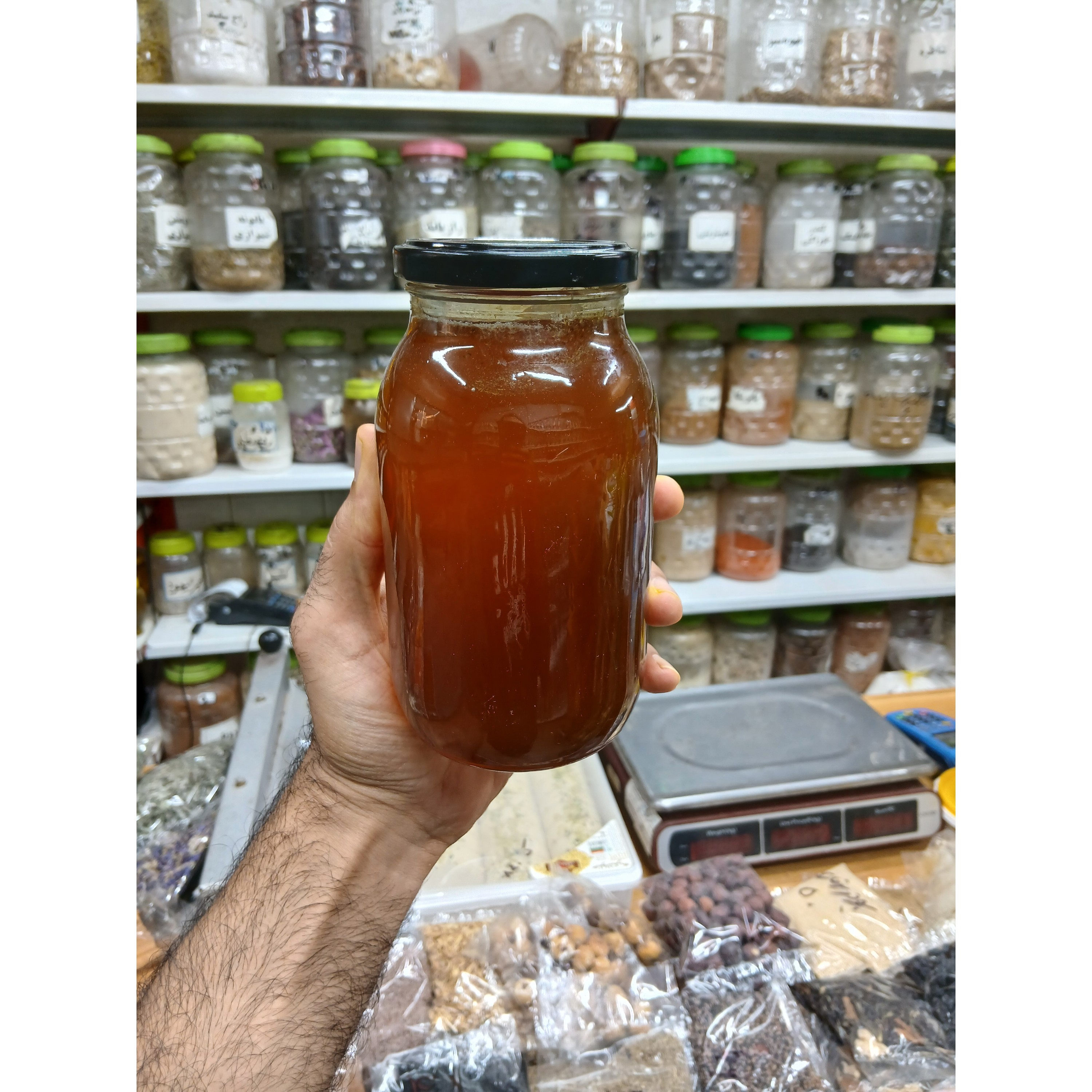 عسل آویشن اصل
